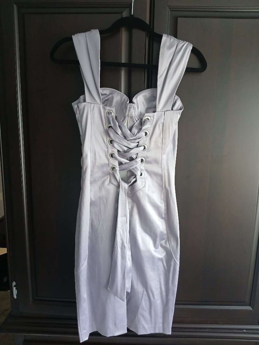 Size 2 Guess by Marciano Dress - Picture 3 of 4